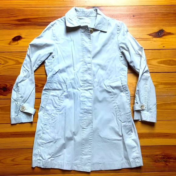 Banana Republic Beige Trenchcoat, EUC, S/P - Picture 1 of 13